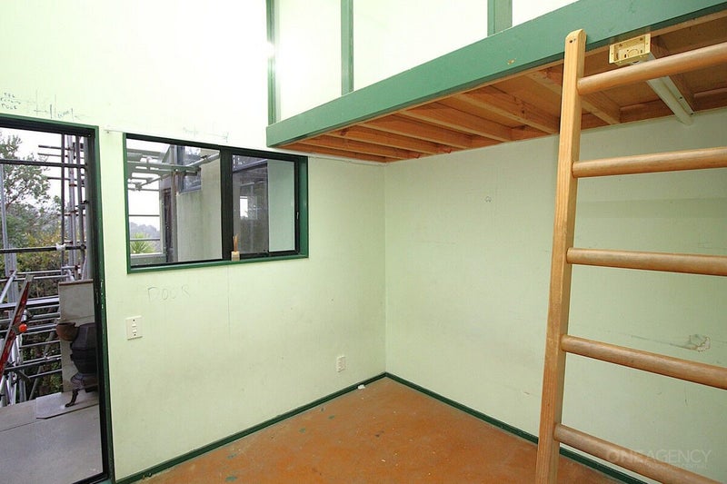 131 Victory Road, Laingholm, Auckland - Carousel 14