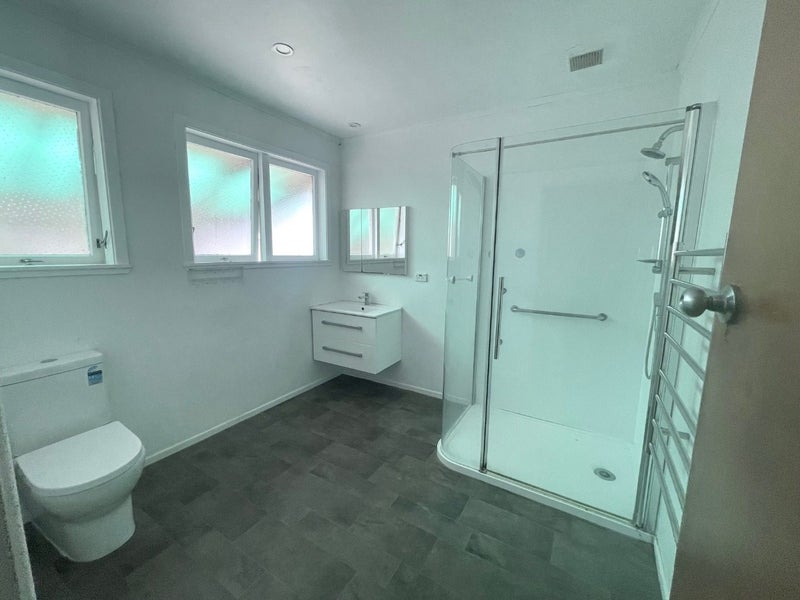 54 Union Road, Howick, Auckland - Carousel 21
