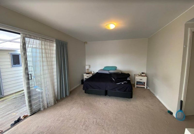 10 Veagh Place, Highland Park, Auckland - Carousel 15