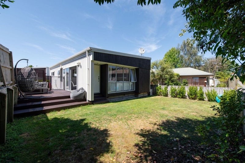 17B Carey Street, Maeroa, Hamilton - Carousel 2