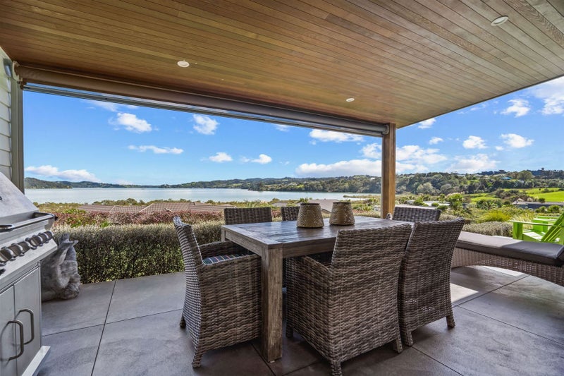 6 Oyster Lane, Whangarei - Carousel 1