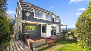 27 Moodie Street, Shiel Hill, Dunedin - Carousel 1