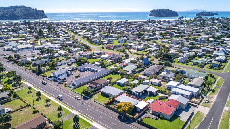 302 Port Road, Whangamata - Carousel 26
