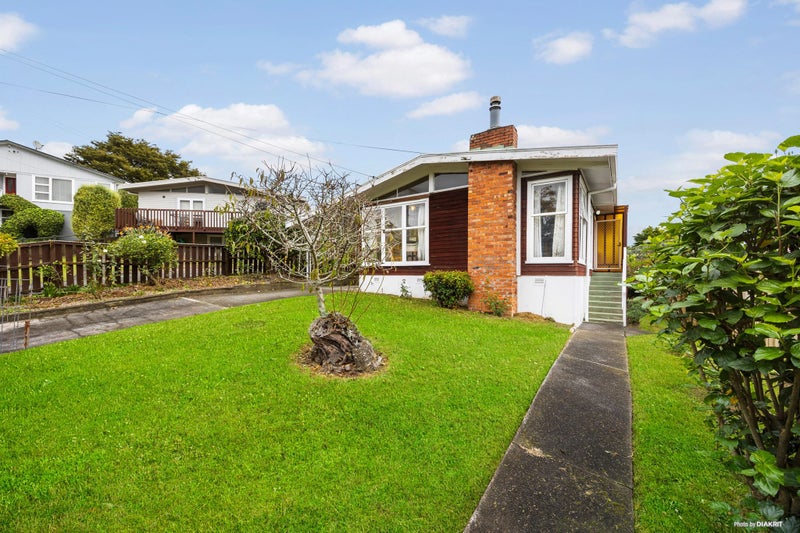 5 Jasmine Place, Blockhouse Bay, Auckland - Carousel 2