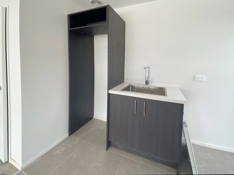 15 Kilphin Street, ELGIN - Carousel 11