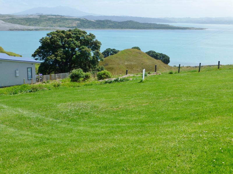 84 Korotangi Place, Kawhia - Carousel 1