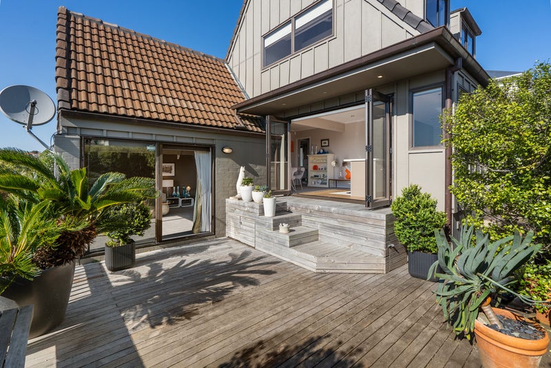 83A Kurahaupo Street, Orakei, Auckland - Carousel 1