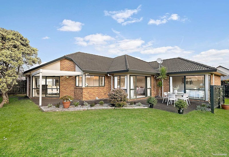 7 Emyvalie Place, Dannemora, Auckland - Carousel 1