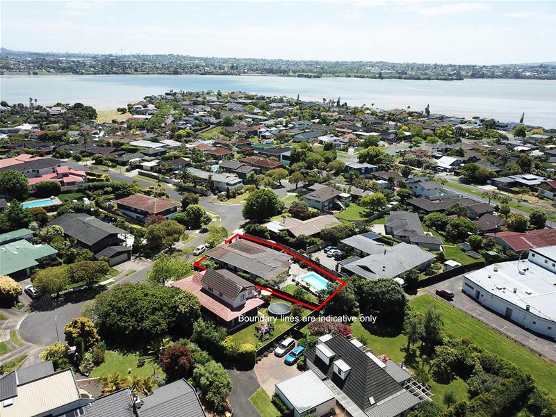 14 Sarah Place, Farm Cove, Auckland - Carousel 20