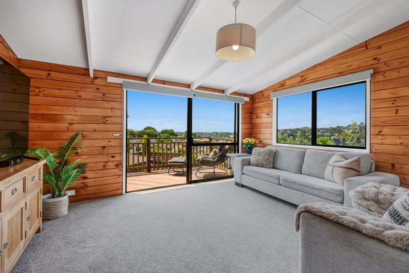 23 John Road, Stanmore Bay, Whangaparaoa - Carousel 1