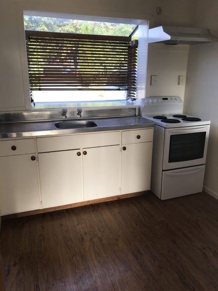 3/1196 Victoria Street, Whitiora, Hamilton - Carousel 2