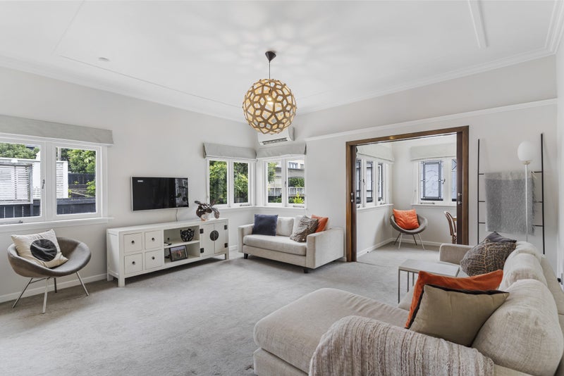 18 Fir Street, Waterview, Auckland - Carousel 2