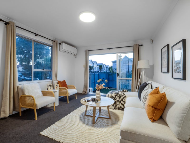 2/110 Barbour Street, Waltham, Christchurch - Carousel 2