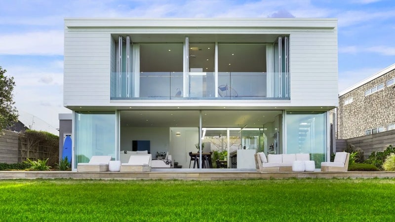 18 Lagoon Way, West Harbour, Auckland - Carousel 1