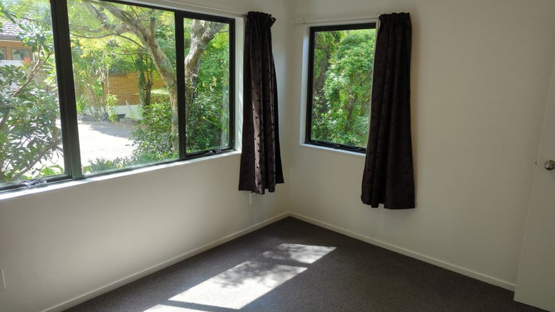 30 Greenhithe Road, Greenhithe, Auckland - Carousel 6