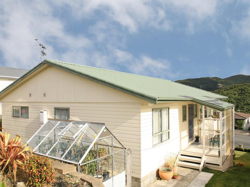 112 Major Drive, Kelson, Lower Hutt - Carousel 20