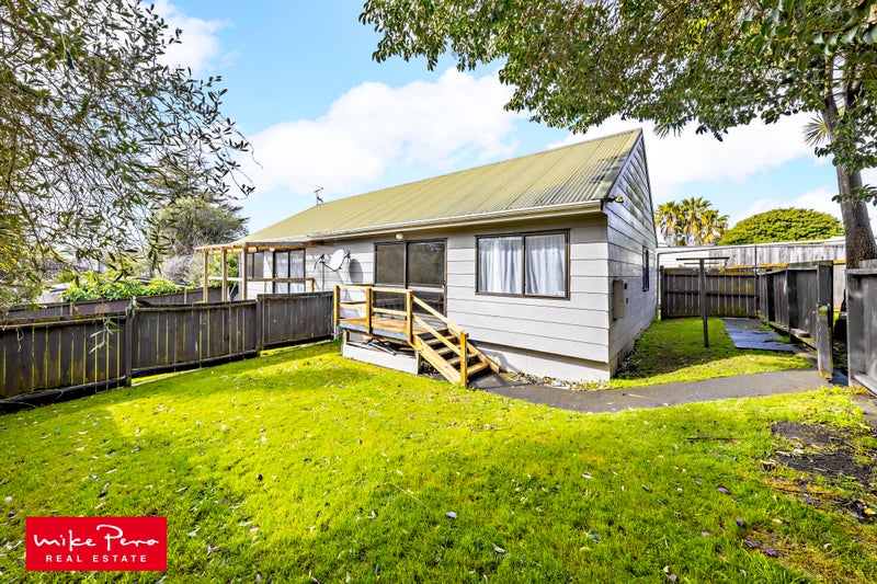 2/10 Coxhead Road, Manurewa, Auckland - Carousel 1