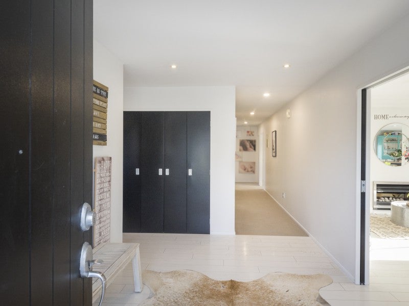 49 Tennyson Avenue, Kelvin Grove, Palmerston North - Carousel 2