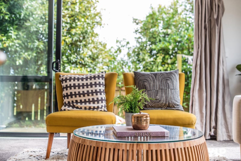 43A Horokiwi Road West, Newlands, Wellington - Carousel 2