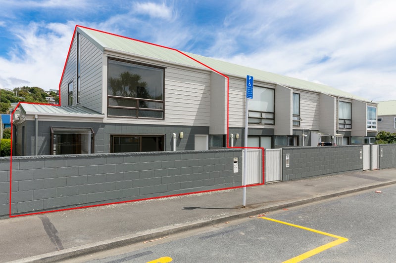 22/4 Dr Taylor Terrace, Johnsonville, Wellington - Carousel 1