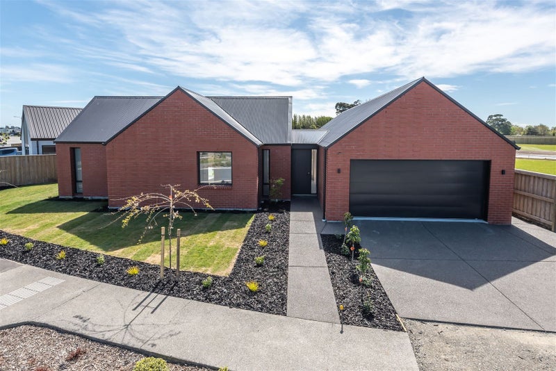 9 Burkett Street, Marshland, Christchurch - Carousel 26