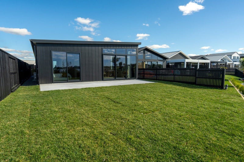 43 Hinaki Street, Poike, Tauranga - Carousel 24