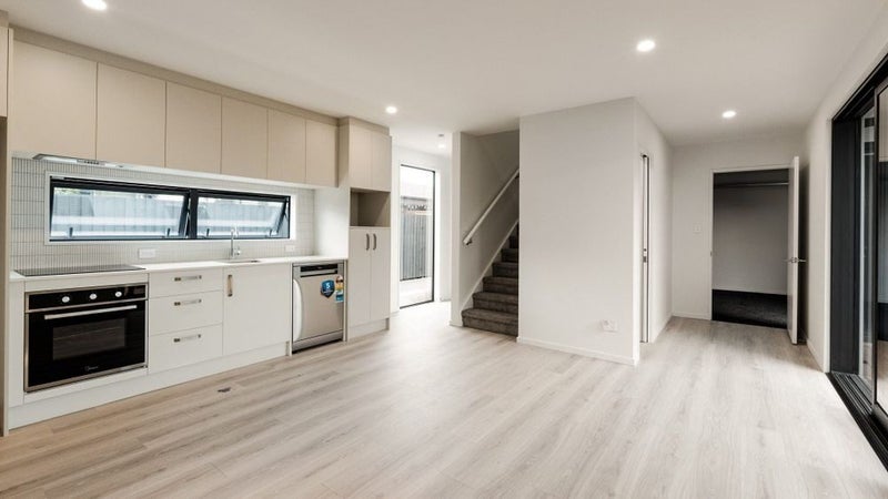 3/25 Allard Street, Edgeware, Christchurch - Carousel 1