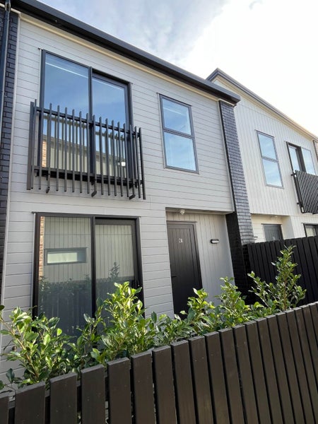 2/492A Richardson Road, Mount Roskill, Auckland - Carousel 19