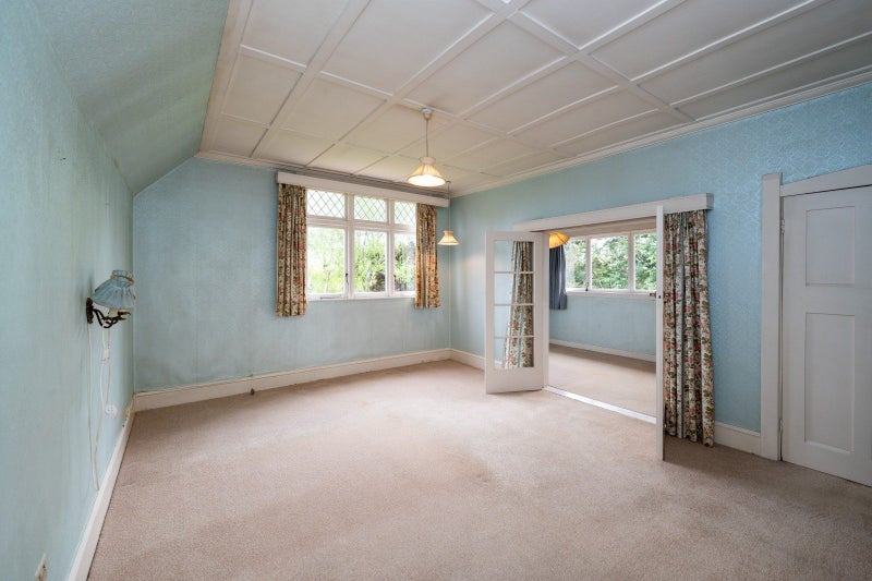 903 Caroline Road, Mayfair, Hastings - Carousel 2