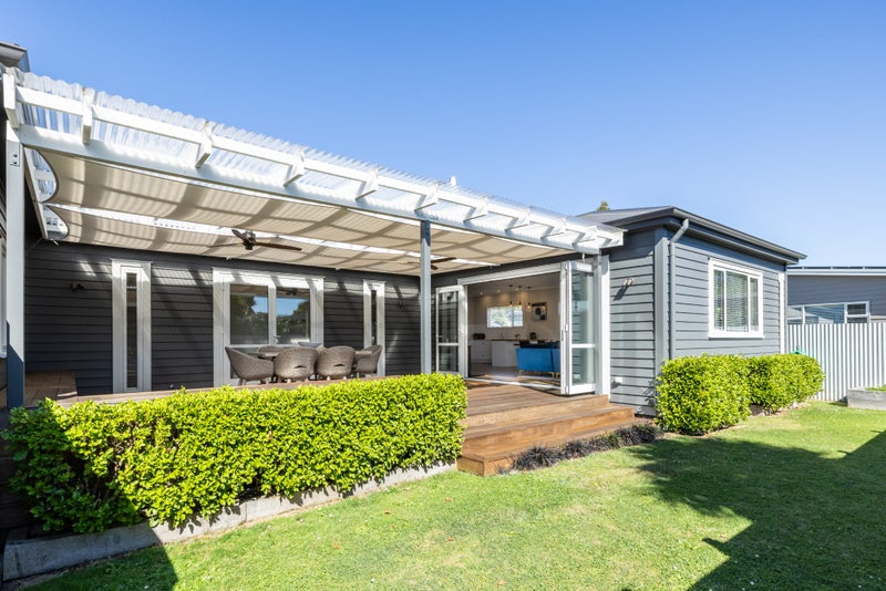 105A Barden Street, Mayfair, Hastings - Carousel 1