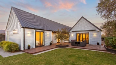 7 Barossa Lane, Hoon Hay, Christchurch - Carousel 1