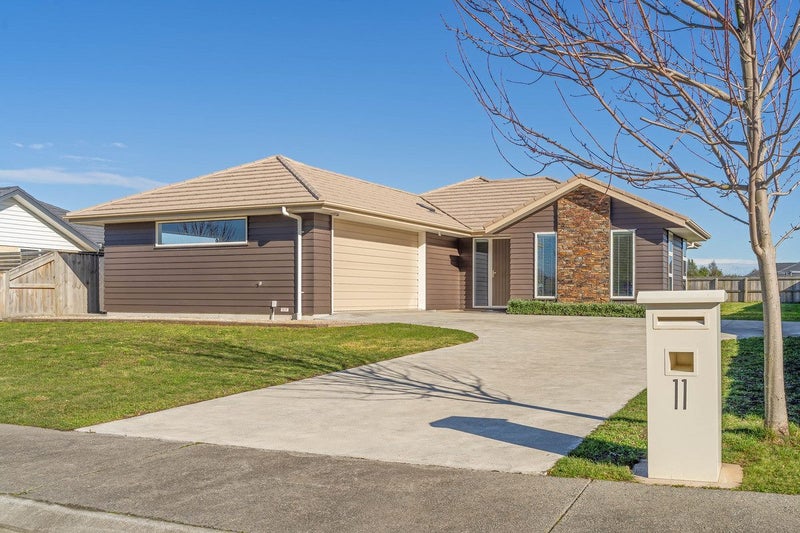 11 Maple Grove, Solway, Masterton - Carousel 1