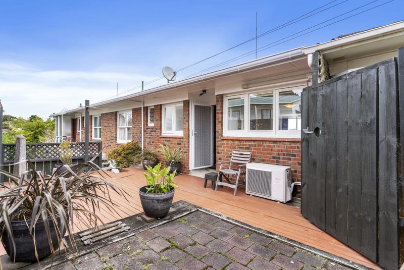 2/14B Penney Avenue, Mount Roskill, Auckland - Carousel 1