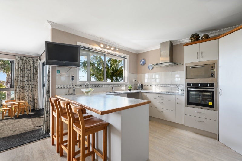 65 Freyberg Street, Otumoetai, Tauranga - Carousel 2