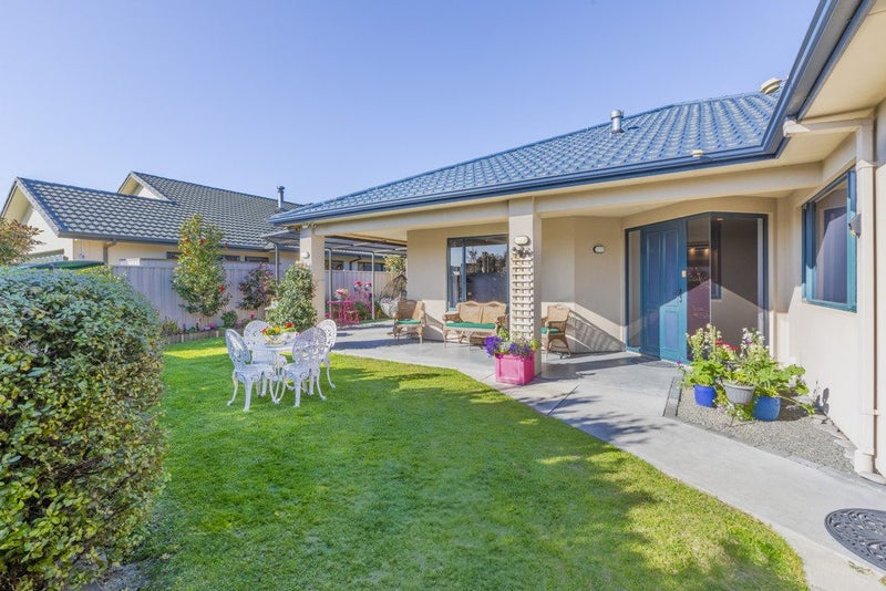 8 Park Lane, Greenmeadows, Napier - Carousel 1