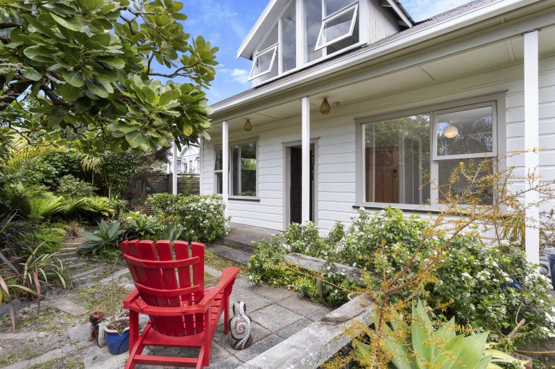 116 Mokoia Road, Chatswood, Auckland - Carousel 1