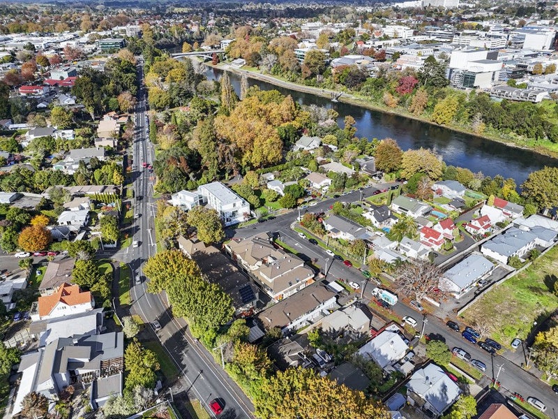 8/6 Opoia Road, Hamilton East, Hamilton - Carousel 15