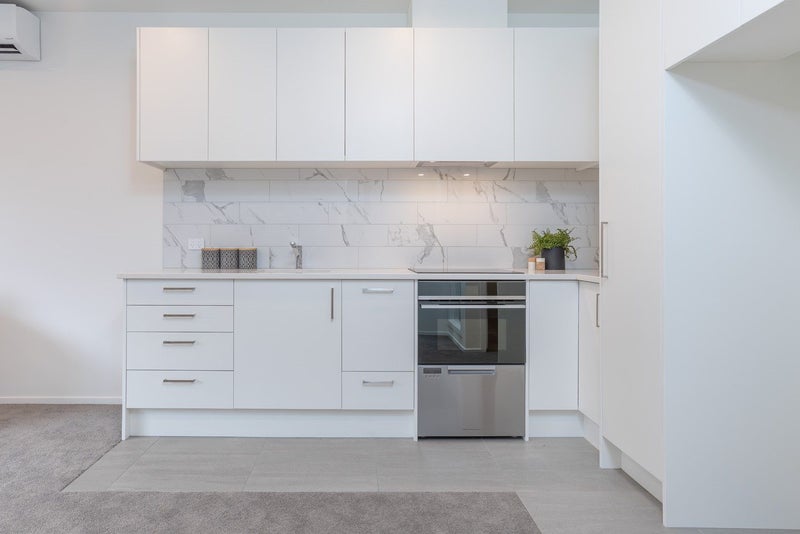 210/1A Oakley Avenue, Waterview, Auckland - Carousel 1