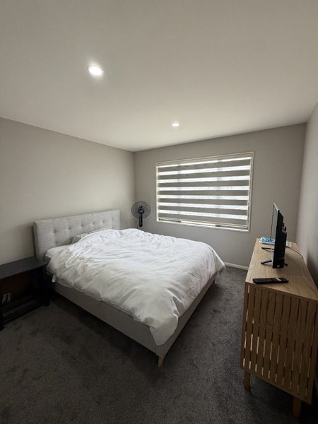 19 Beechwood Drive, Northwood, Christchurch - Carousel 2