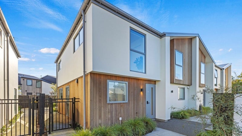 8/7 Lindores Street, Addington, Christchurch - Carousel 1