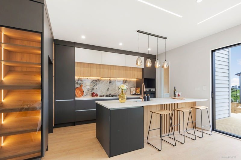 29 Hauhake Road, Flat Bush, Auckland - Carousel 1