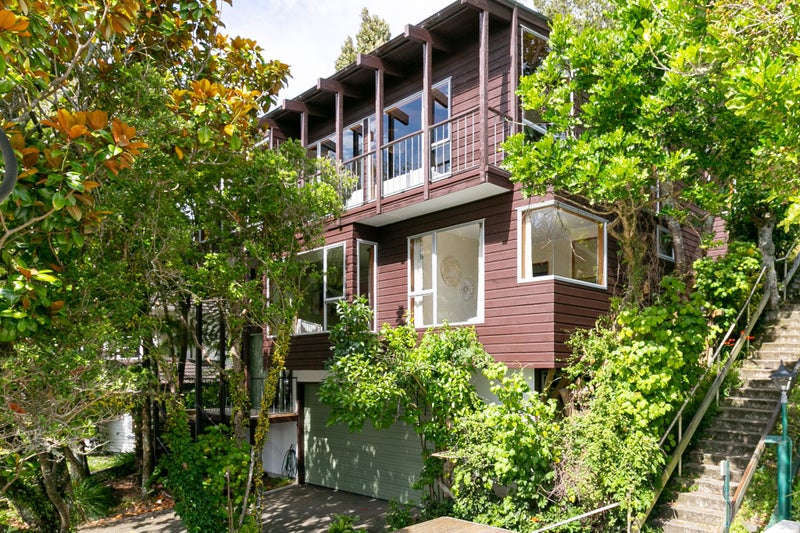 42A Nicholson Road, Khandallah, Wellington - Carousel 1