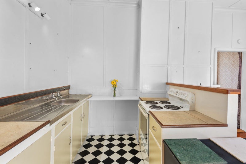 13 Wharfe Street, South Hill, Oamaru - Carousel 2