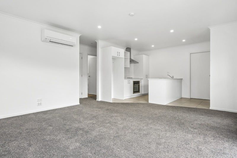 4/86 Newcastle Road, Dinsdale, Hamilton - Carousel 2