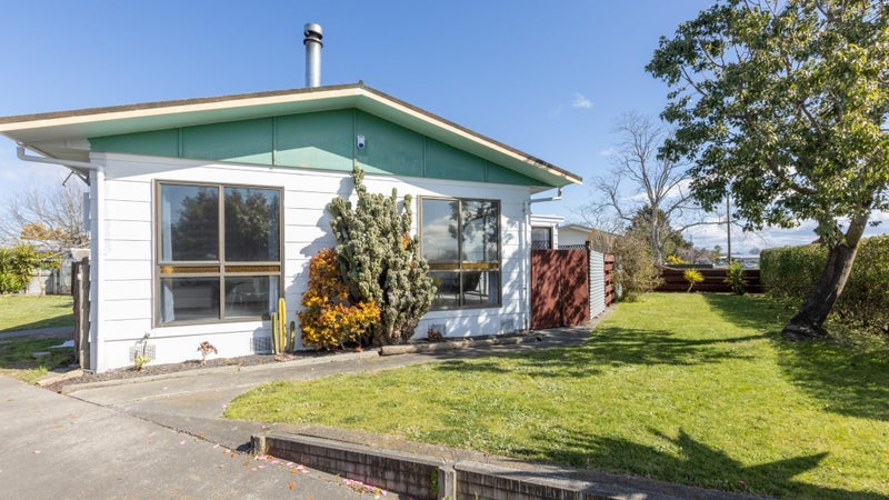 47 Diaz Drive, Flaxmere, Hastings - Carousel 1