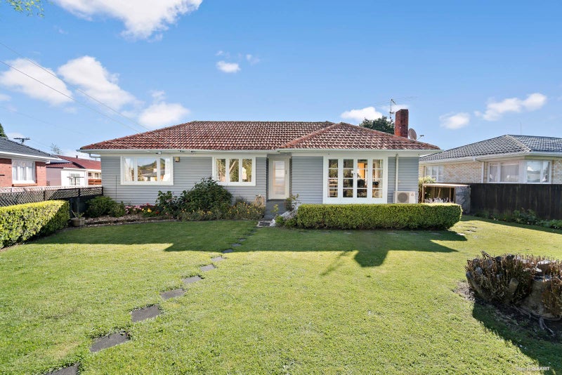 11A Cameron Street, Papakura, Papakura - Carousel 1