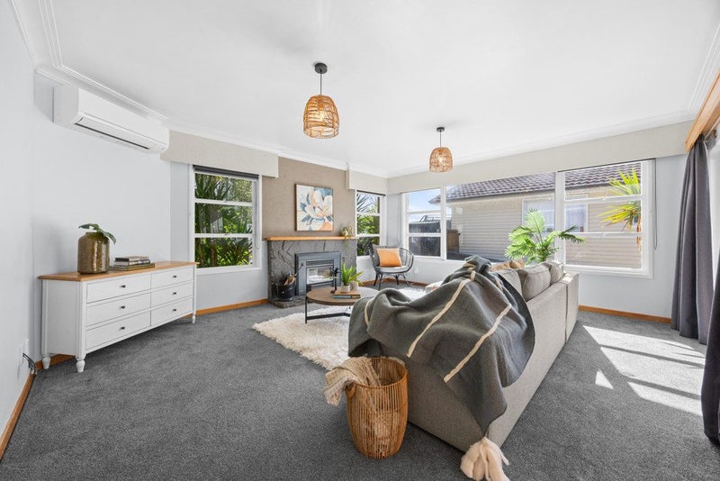 1/70 Bradbury Road, Highland Park, Auckland - Carousel 2