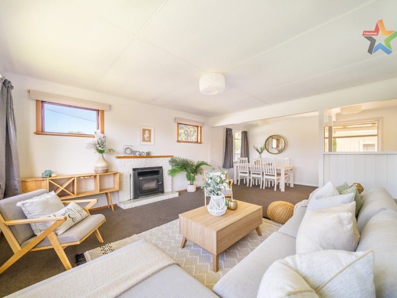 29 Lemon Street, Otaki - Carousel 1