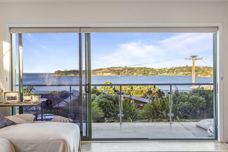 8 Swann Beach Road, Stanmore Bay, Whangaparaoa - Carousel 2