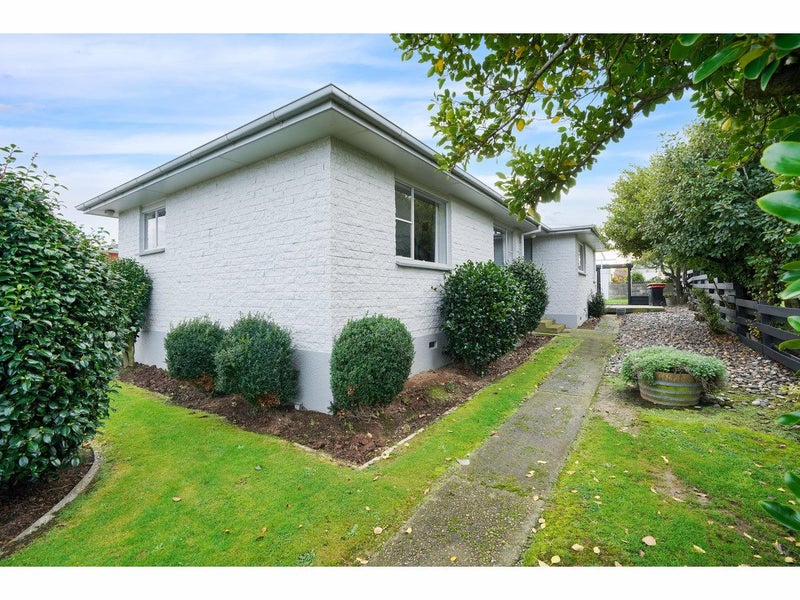 28 Kelso Crescent, Strathern, Invercargill - Carousel 1